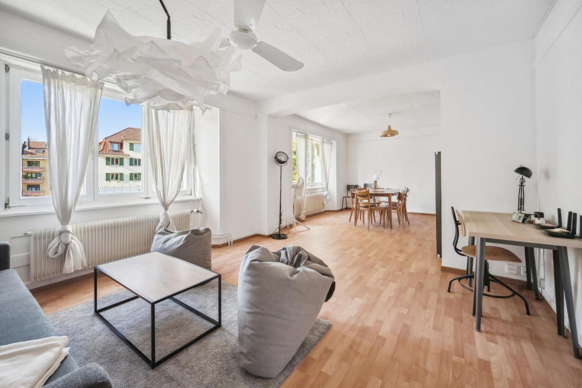 Homey Comfort In Oerlikon Zurich Ngoại thất bức ảnh