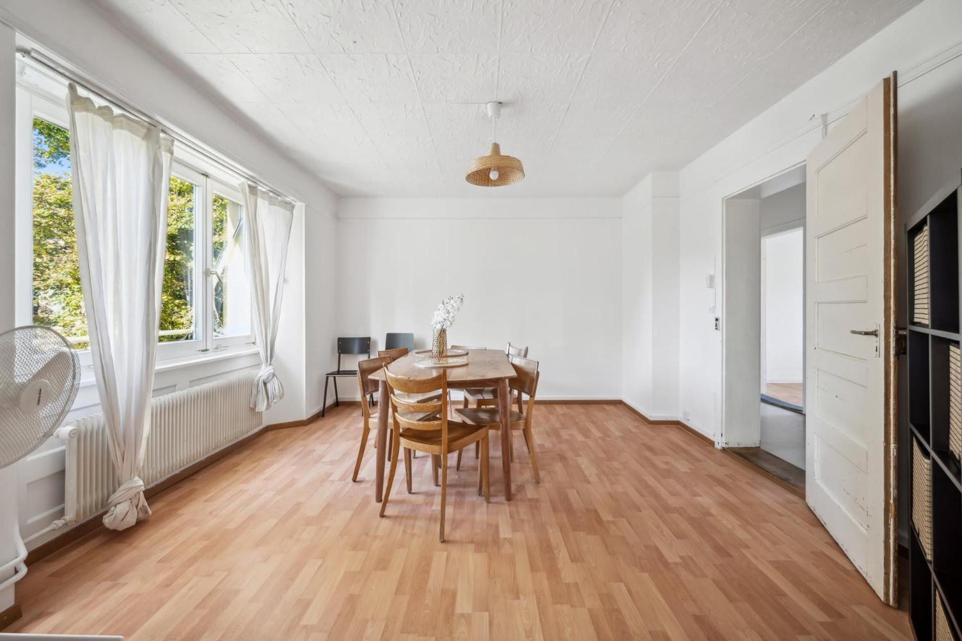 Homey Comfort In Oerlikon Zurich Ngoại thất bức ảnh