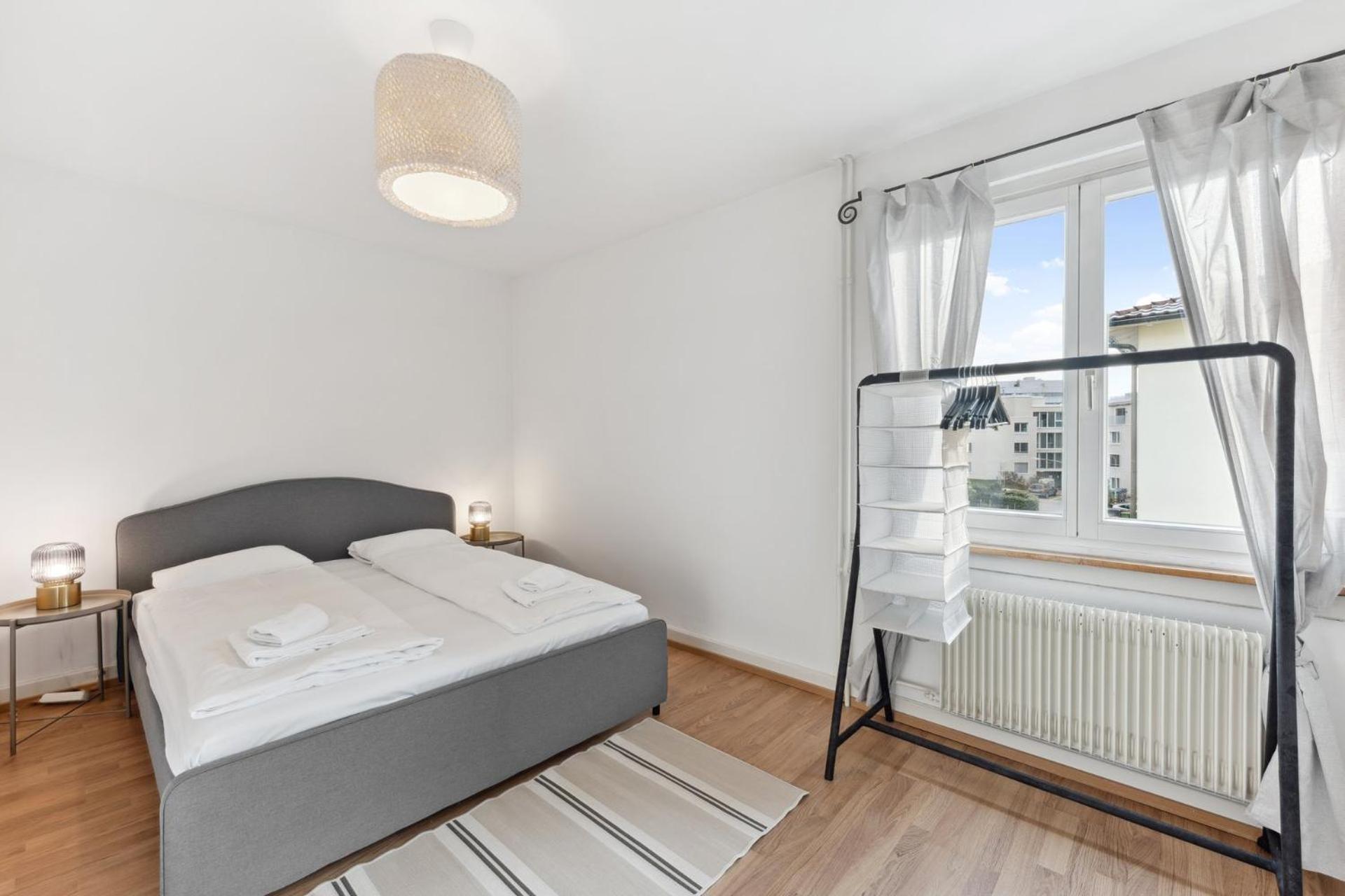 Homey Comfort In Oerlikon Zurich Ngoại thất bức ảnh