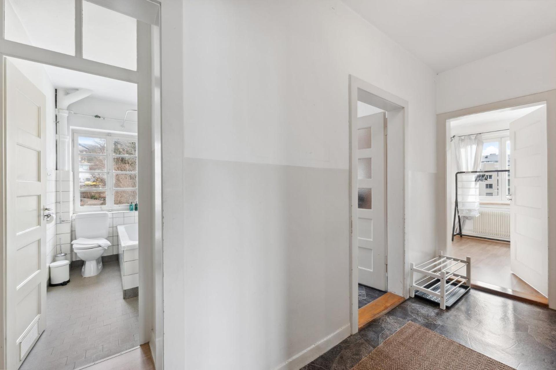 Homey Comfort In Oerlikon Zurich Ngoại thất bức ảnh