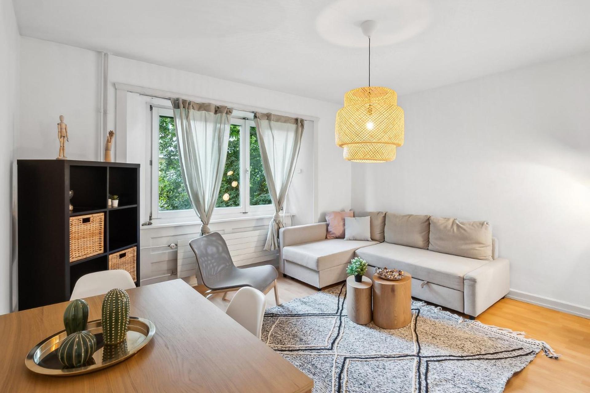Homey Comfort In Oerlikon Zurich Ngoại thất bức ảnh